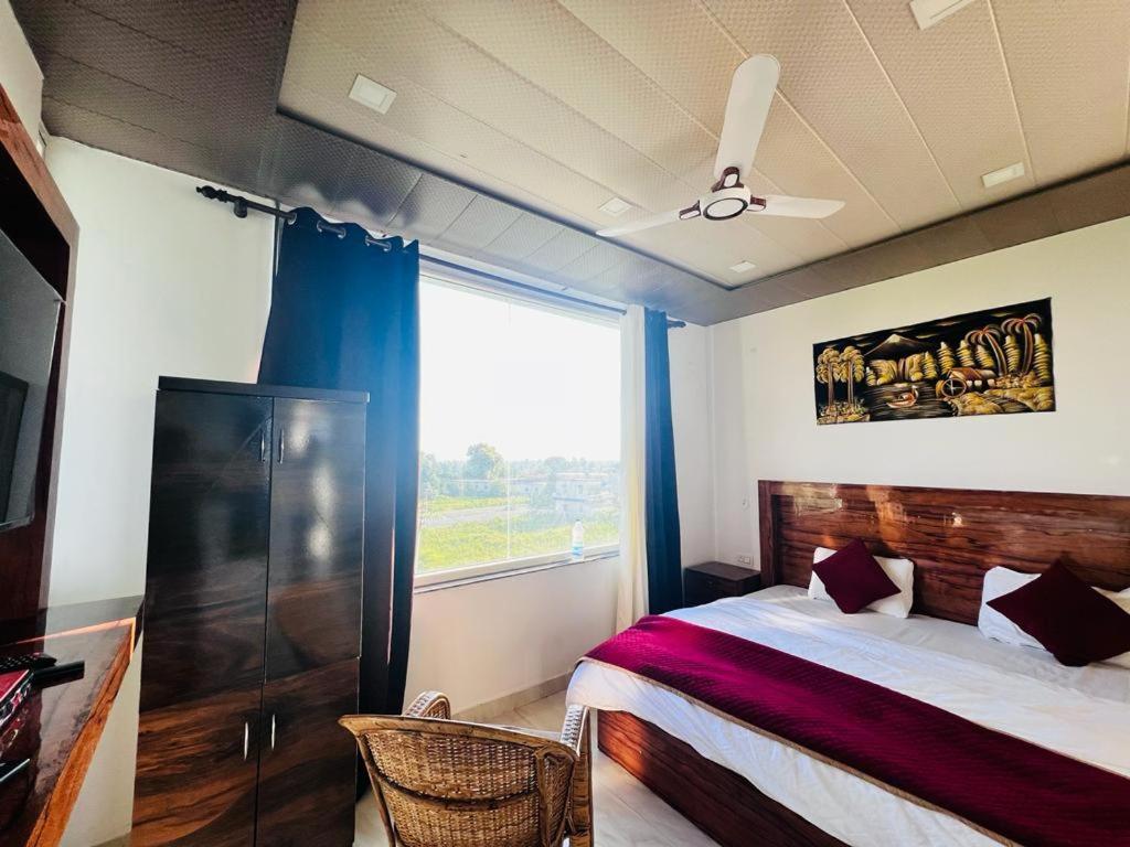 Green Dandi Homestay Рішикеш Екстер'єр фото