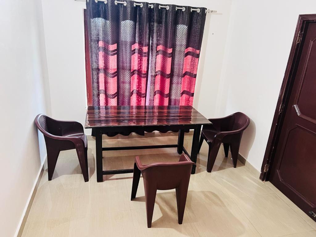 Green Dandi Homestay Рішикеш Екстер'єр фото