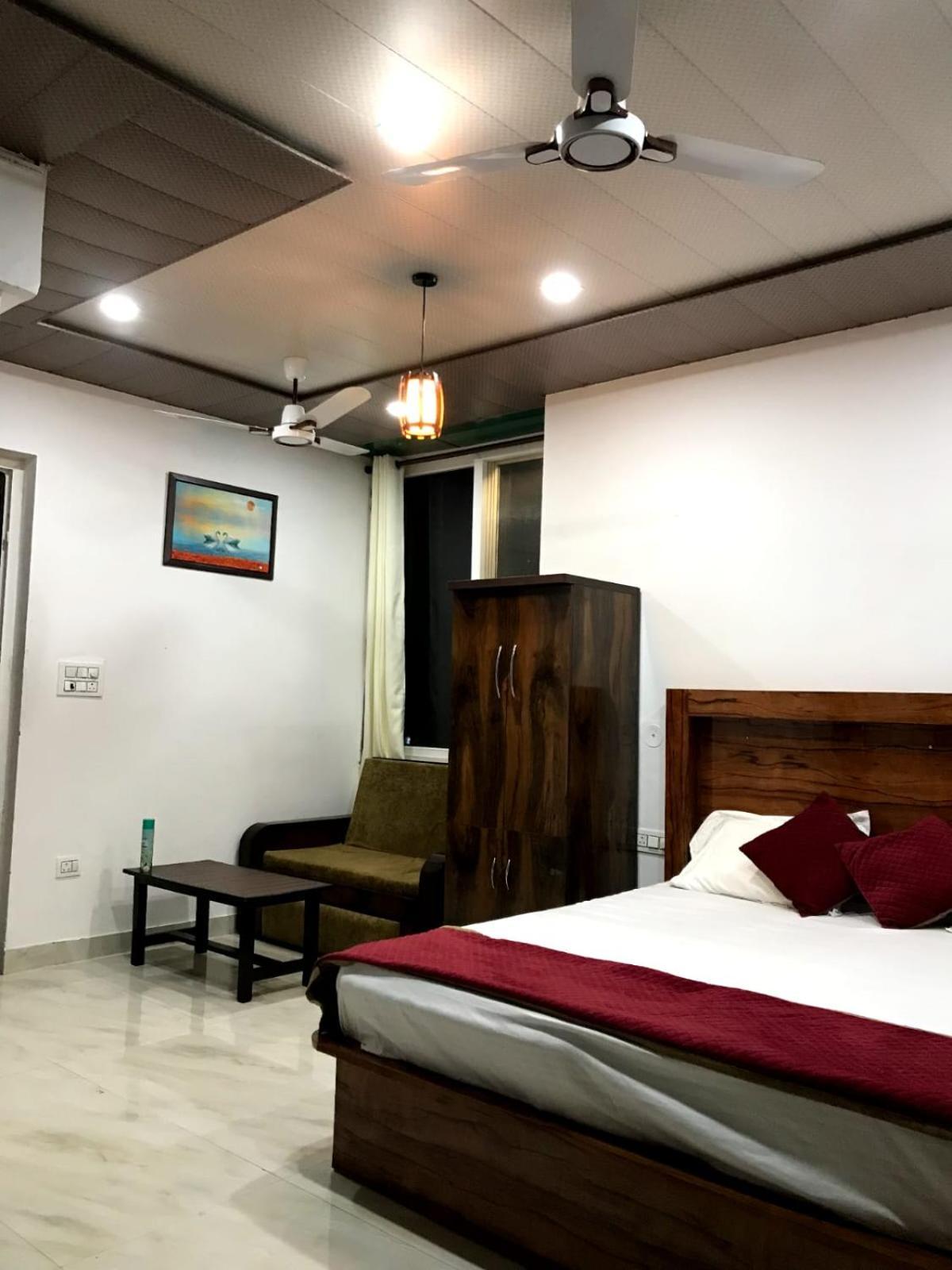 Green Dandi Homestay Рішикеш Екстер'єр фото
